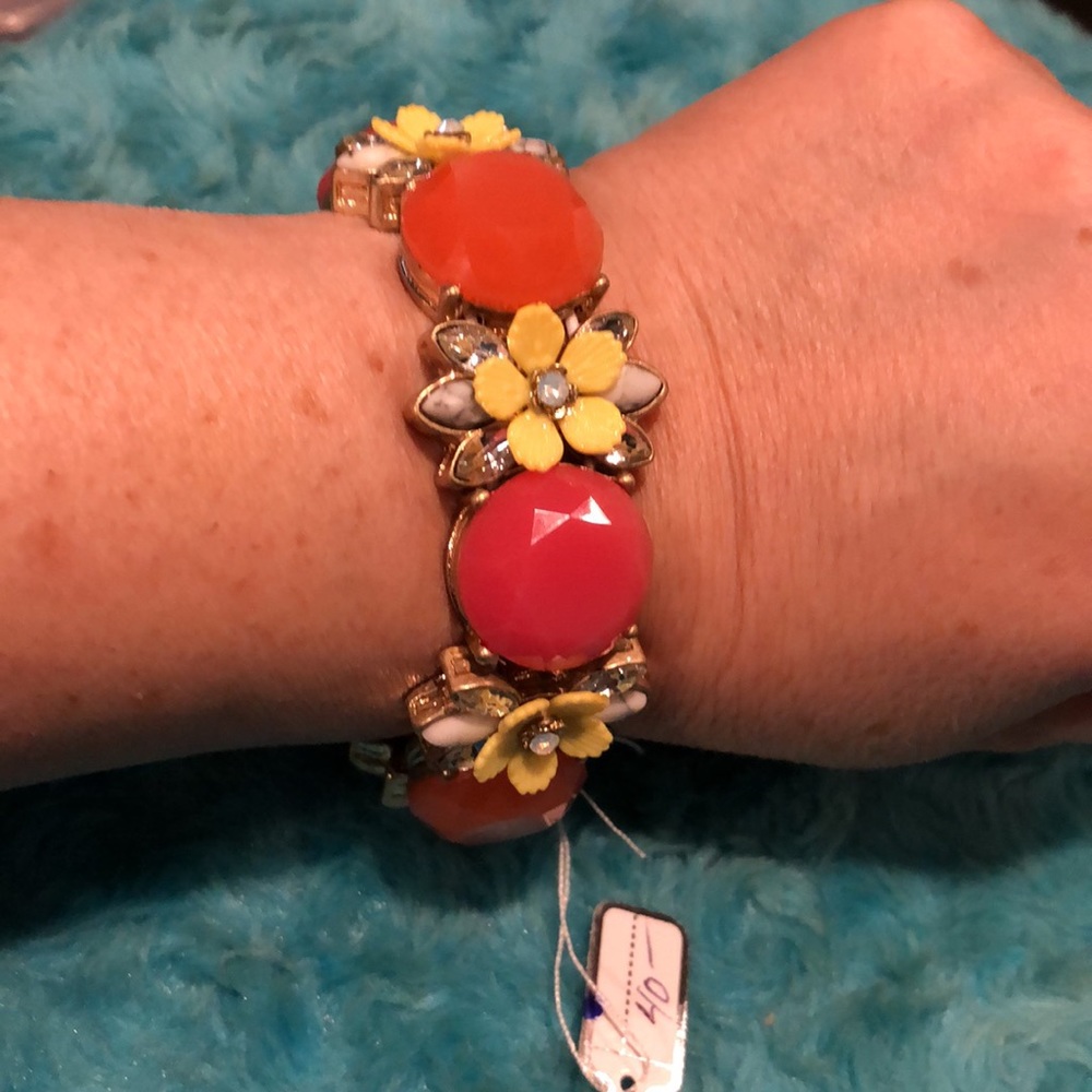 Beautiful Retro Bracelet - Picture 2 of 2